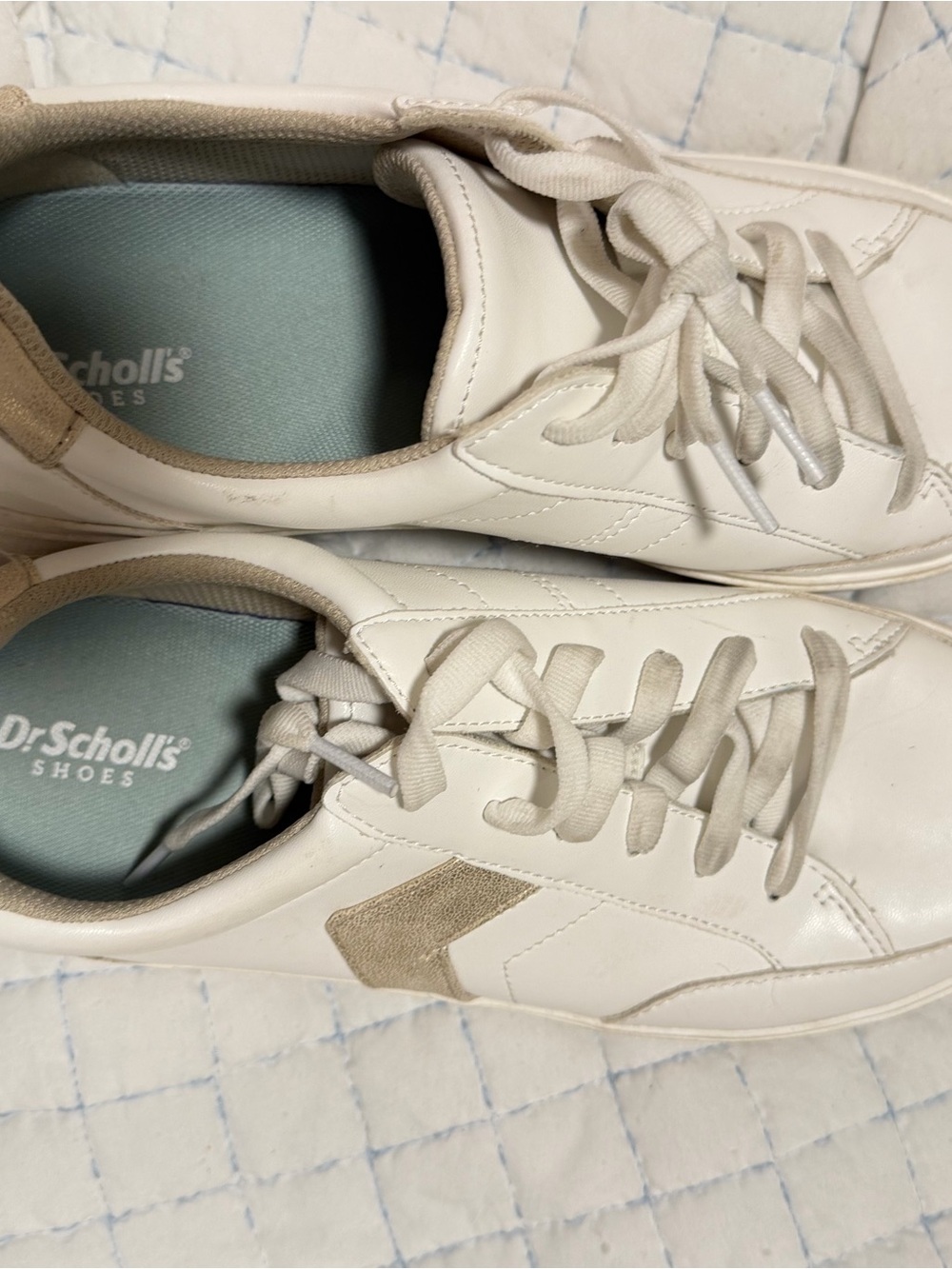Women's Madison Lace Sneaker white/gold faux leather size 10 - Picture 9 of 9
